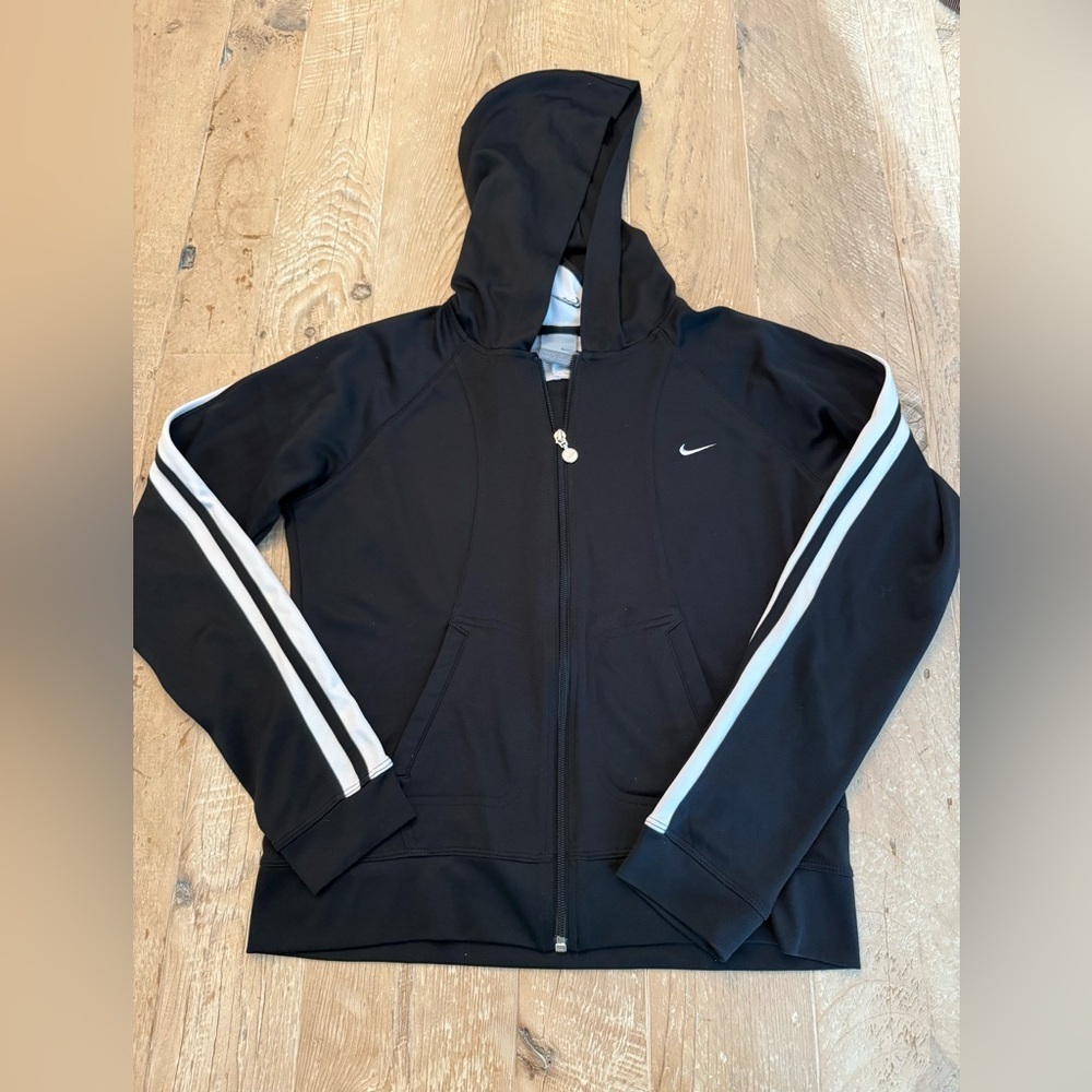 Nike Boys Track Jacket Full Zip Black Long Sleeve Hoodie 8-10 M